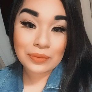 Meet your Posher, Karla